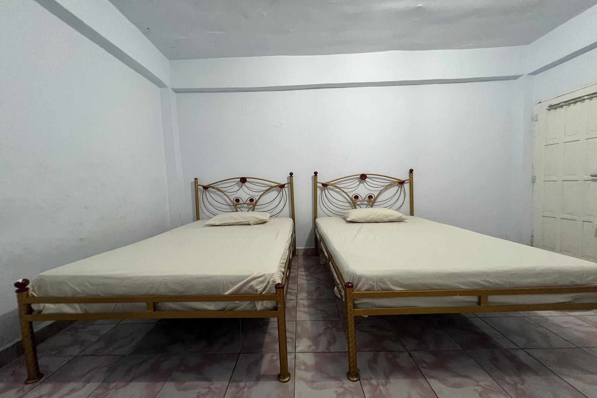 Oyo 91757 Surya Hotelneartaman Anggrek Pkk Watansoppeng Lalabata Extérieur photo