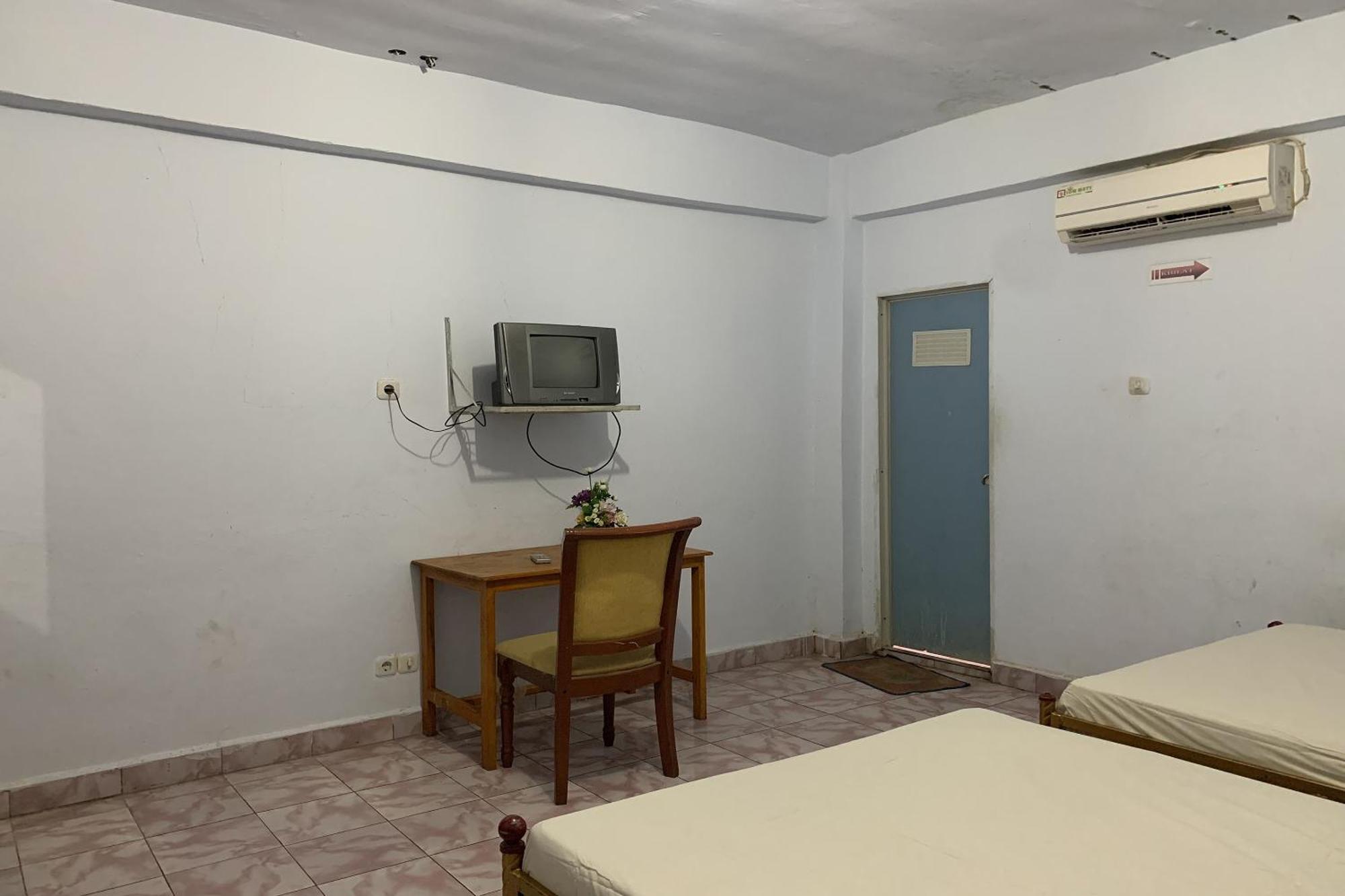 Oyo 91757 Surya Hotelneartaman Anggrek Pkk Watansoppeng Lalabata Extérieur photo
